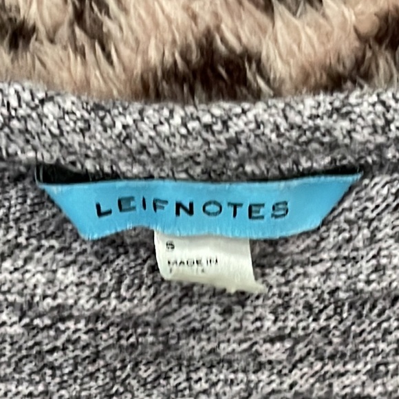 Anthro top - Picture 2 of 4